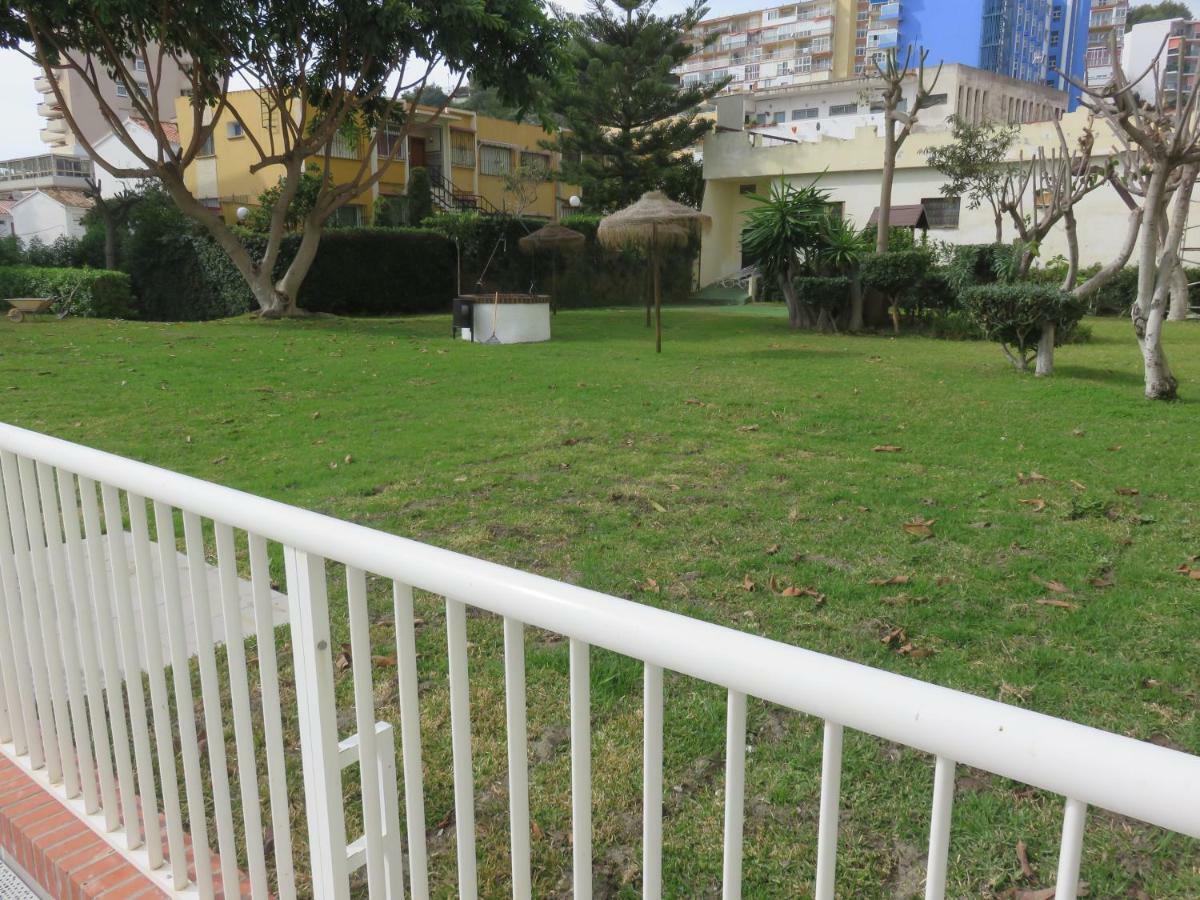 Apartamento Carihuela Playa Apartment ตอร์เรโมลิโนส ภายนอก รูปภาพ