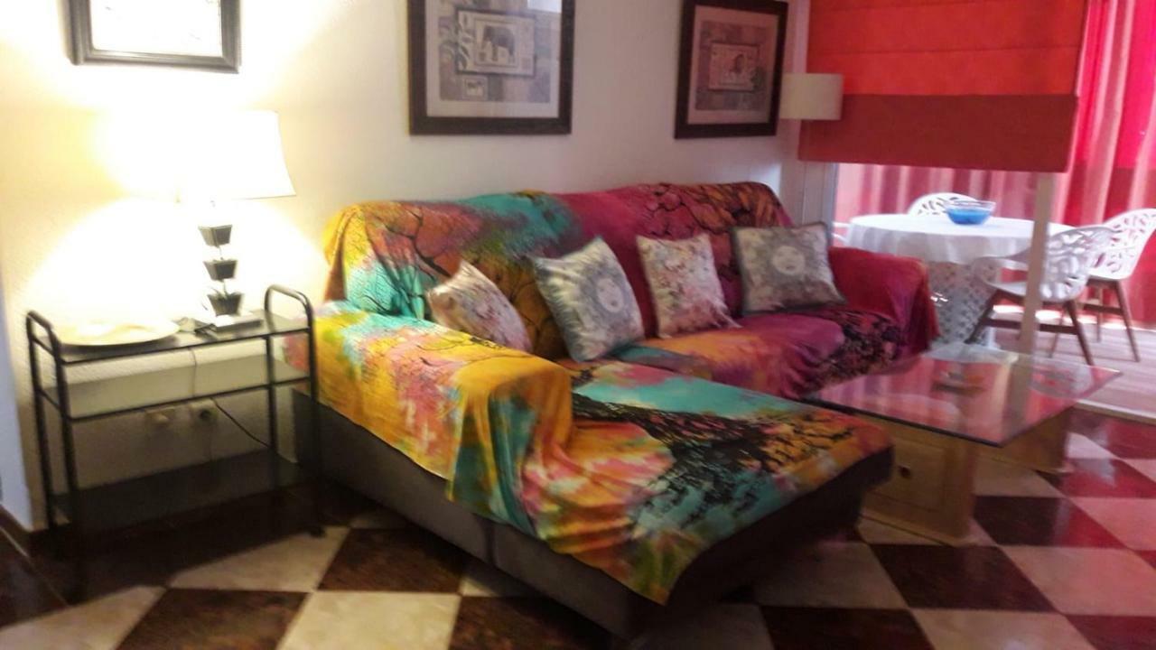 Apartamento Carihuela Playa Apartment ตอร์เรโมลิโนส ภายนอก รูปภาพ