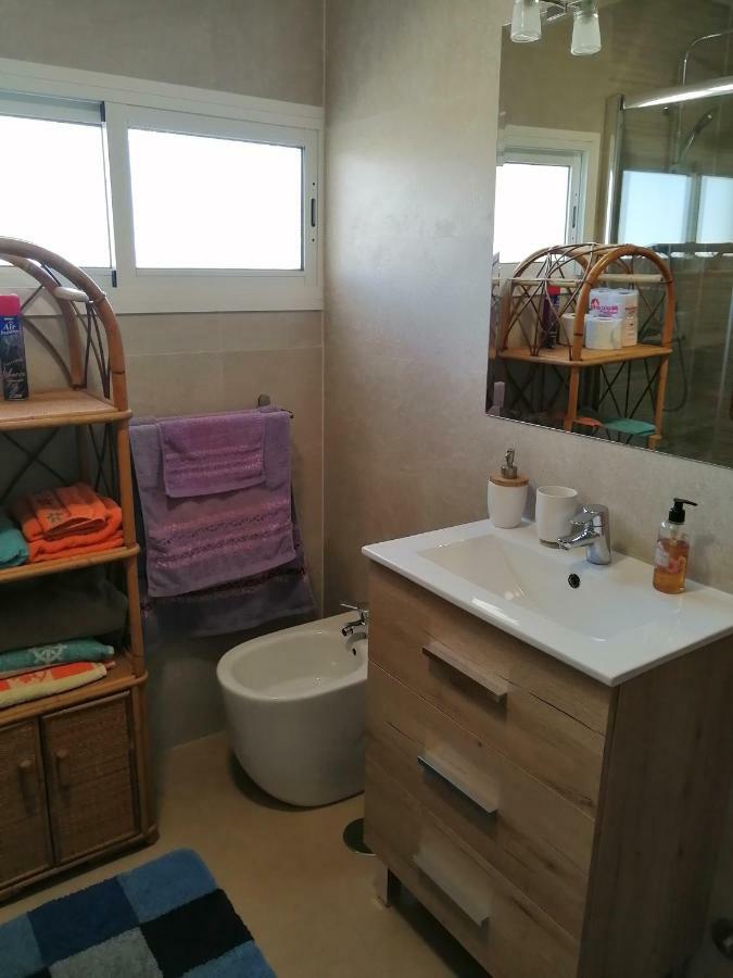 Apartamento Carihuela Playa Apartment ตอร์เรโมลิโนส ภายนอก รูปภาพ