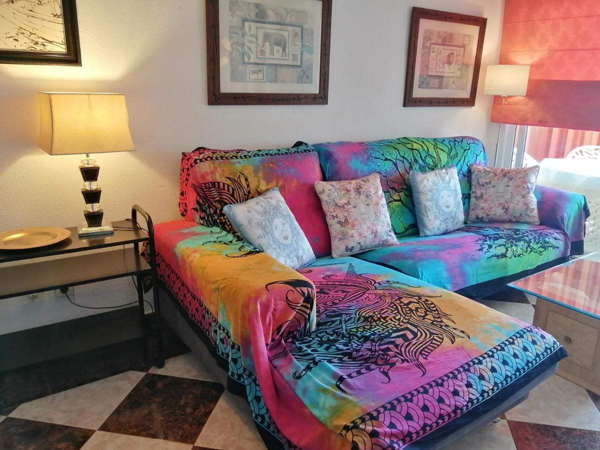 Apartamento Carihuela Playa Apartment ตอร์เรโมลิโนส ภายนอก รูปภาพ